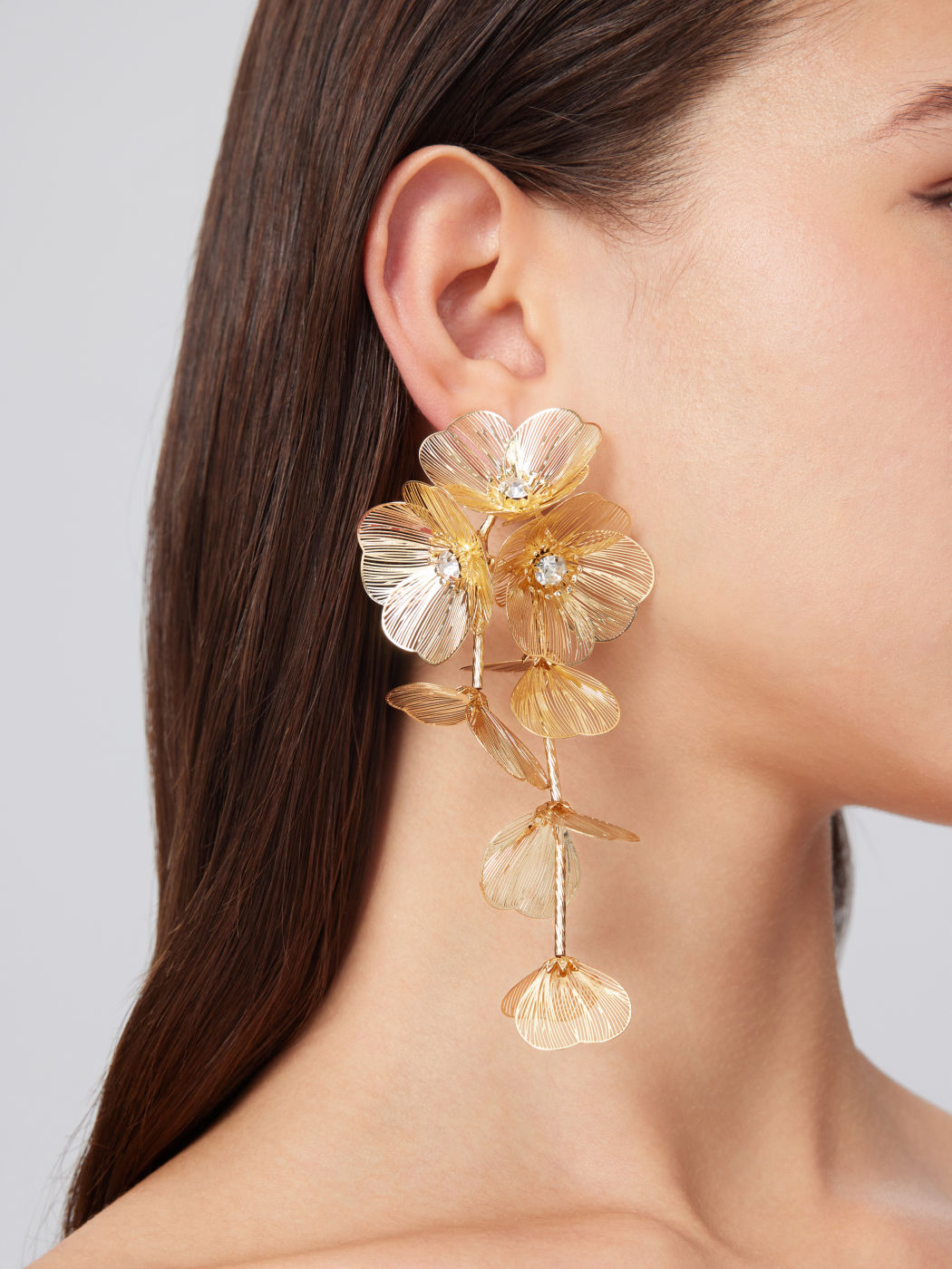 Petal Rhinestone Tassel Drop Earring