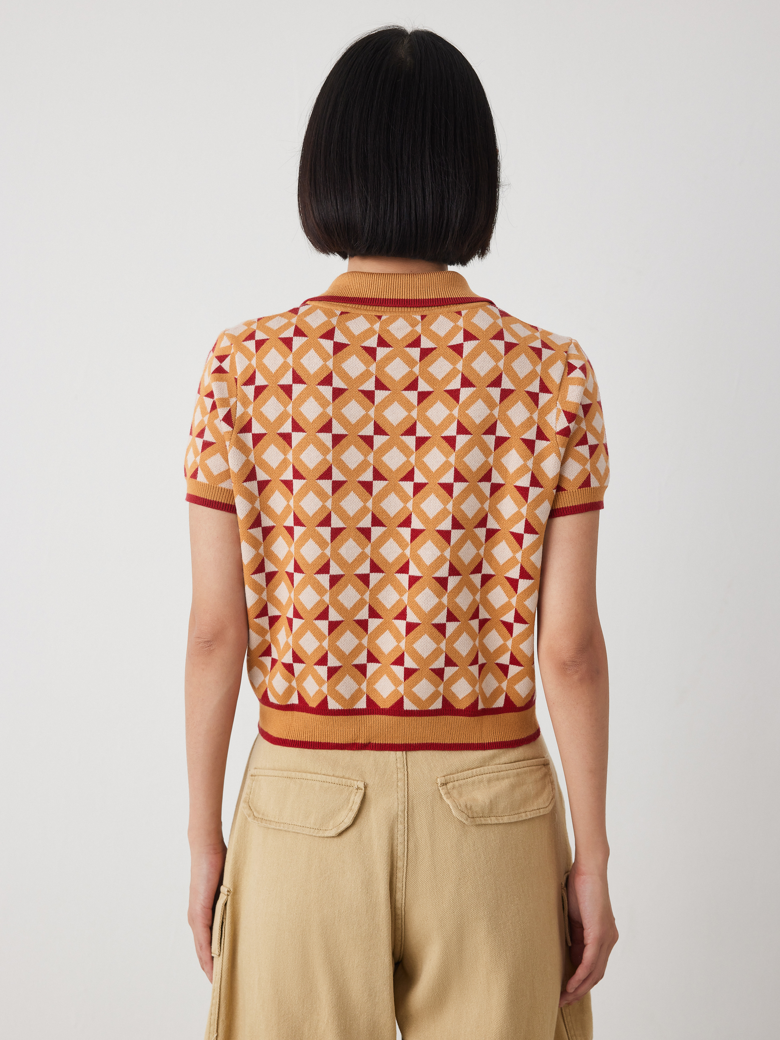 Knit Fabric Knit Collar Geometric Button Short Sleeve Top