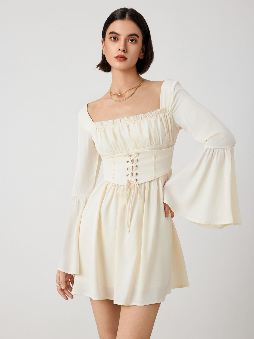 Solids Rüschen-Schnür-Minikleid