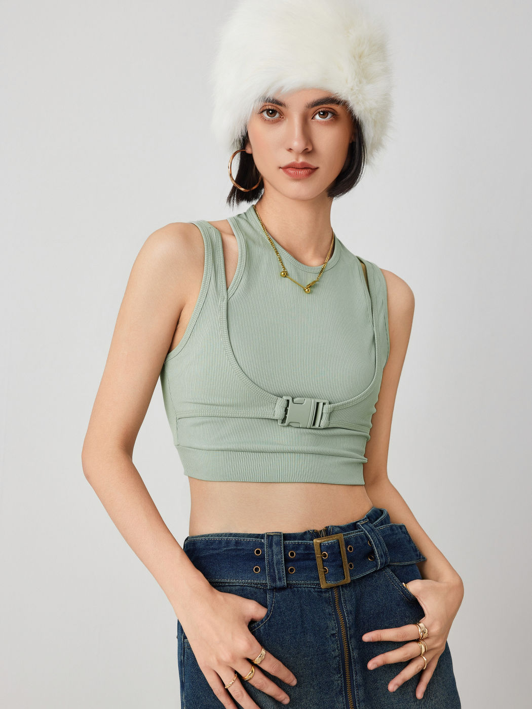  Solidr Schnallen-Ripp-Crop-Tank-Top