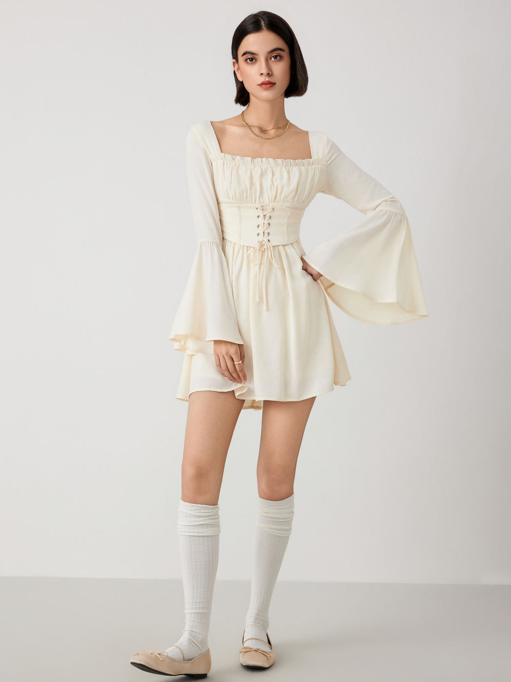 Solids Rüschen-Schnür-Minikleid