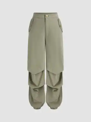  Mittelhohe einfarbige Tapered Hosen mit Knopf
