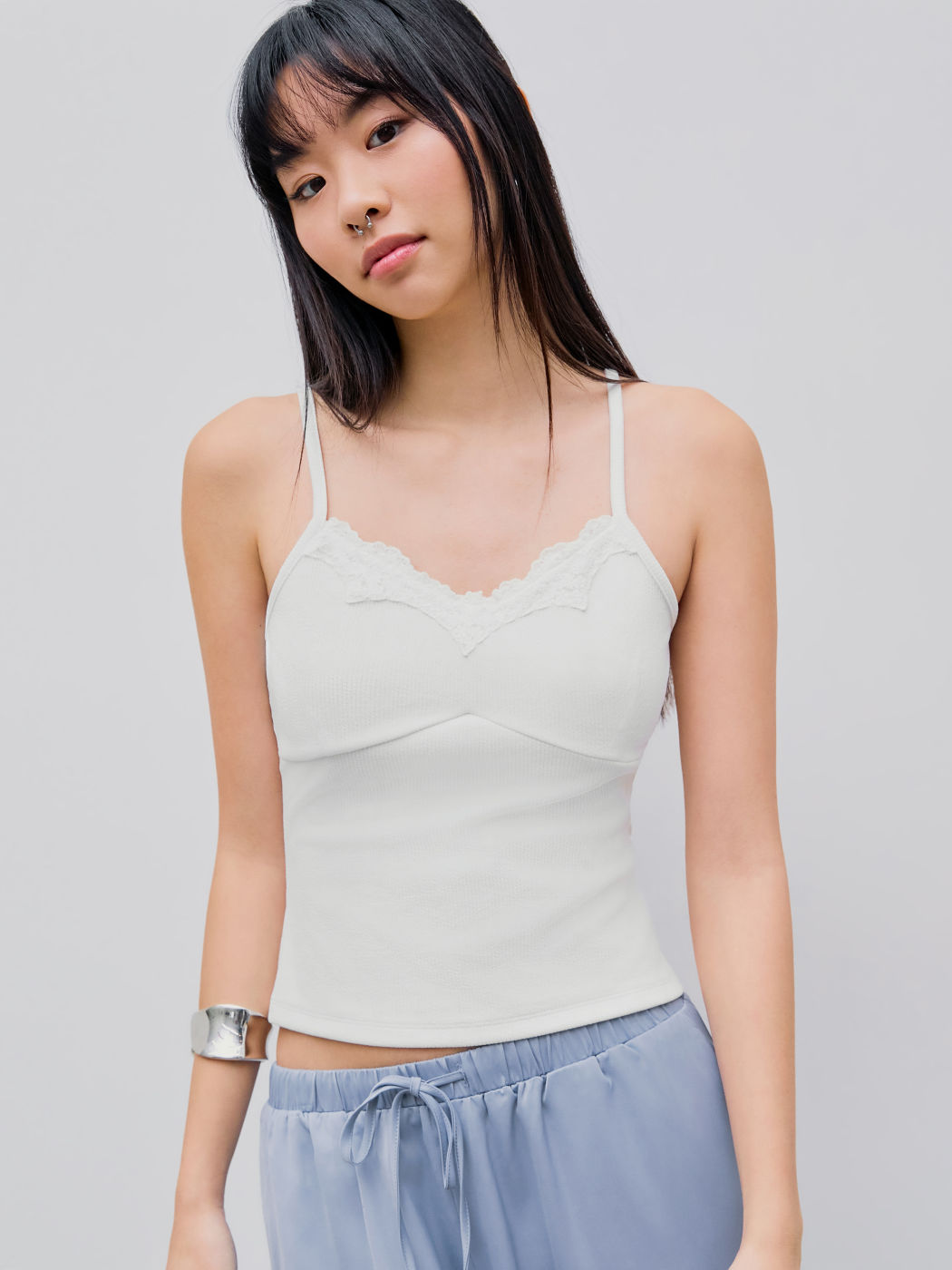  Rippen V-Ausschnitt Spitze Cami Oberteil