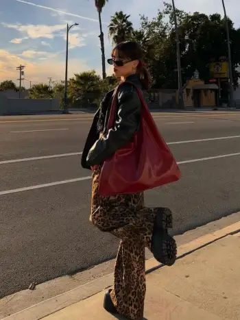 Borsa Tote Shopper in ecopelle solida di grande capacità