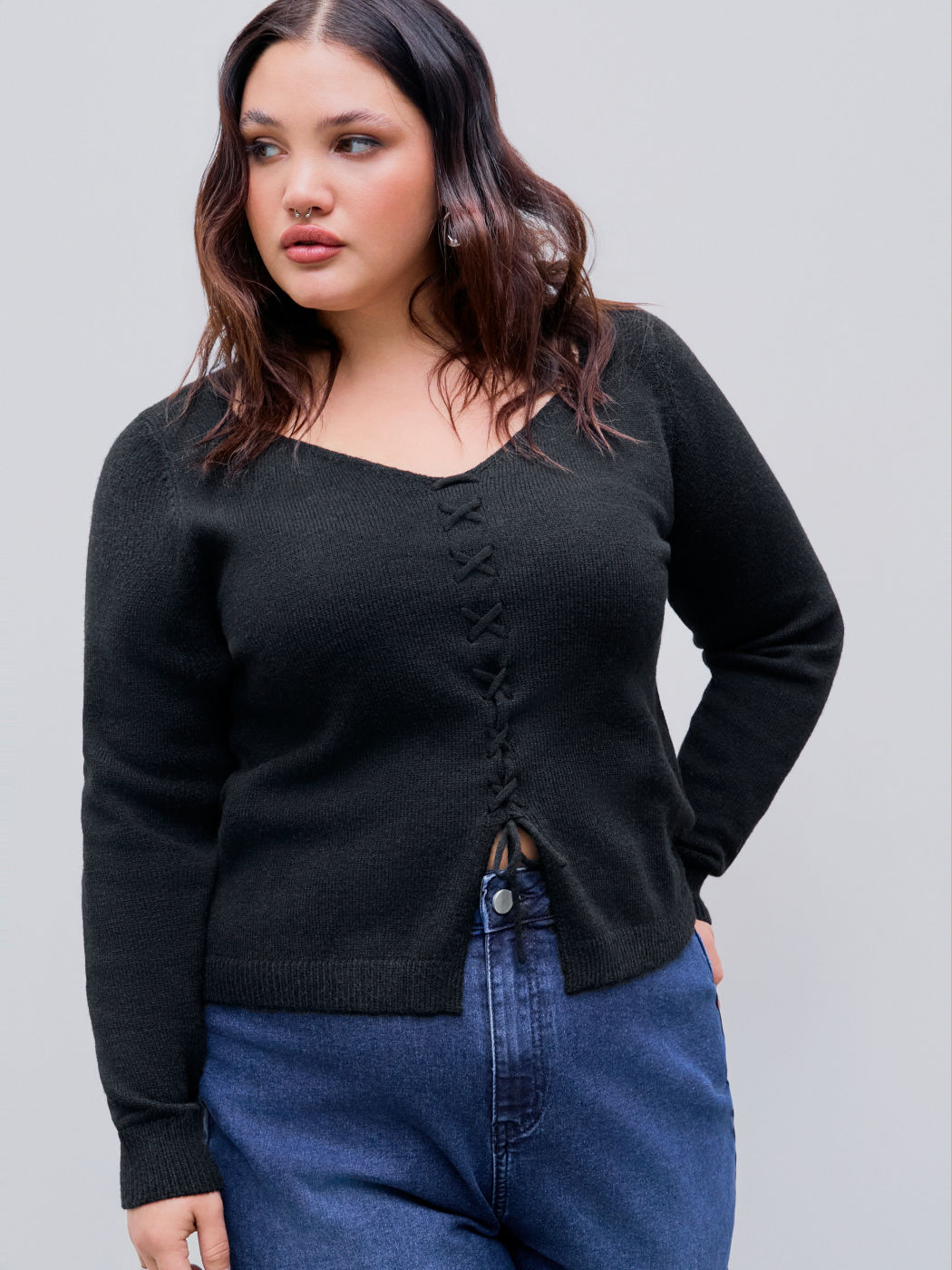 Top in maglia con scollo a V e pizzo solido Curve & Plus