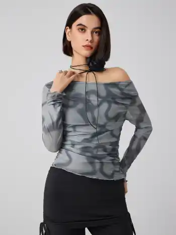 Netz-Langarmoberteil mit One-Shoulder-Rüschenbesatz