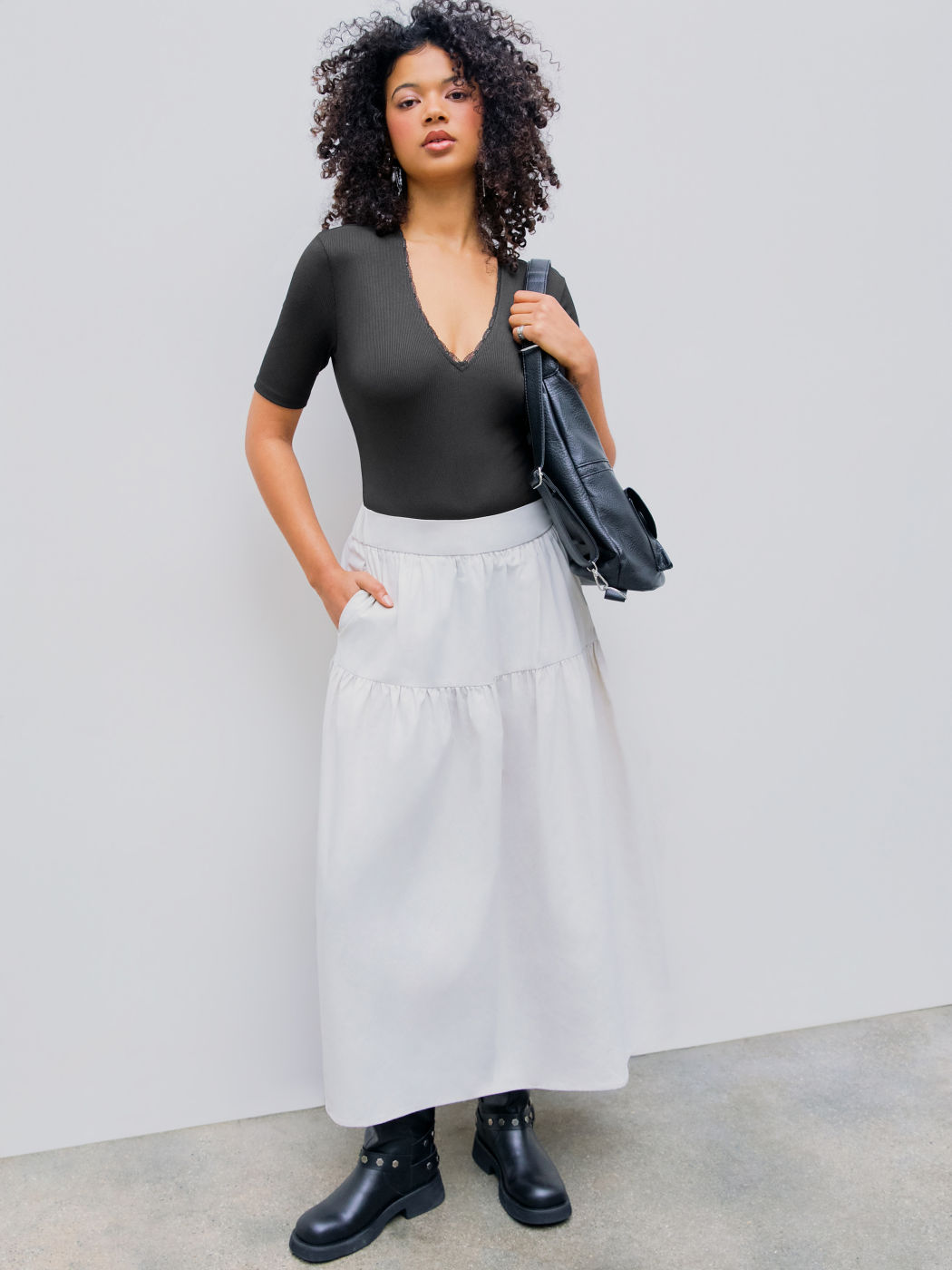 Knit V-neck Solid Lace Bodysuit