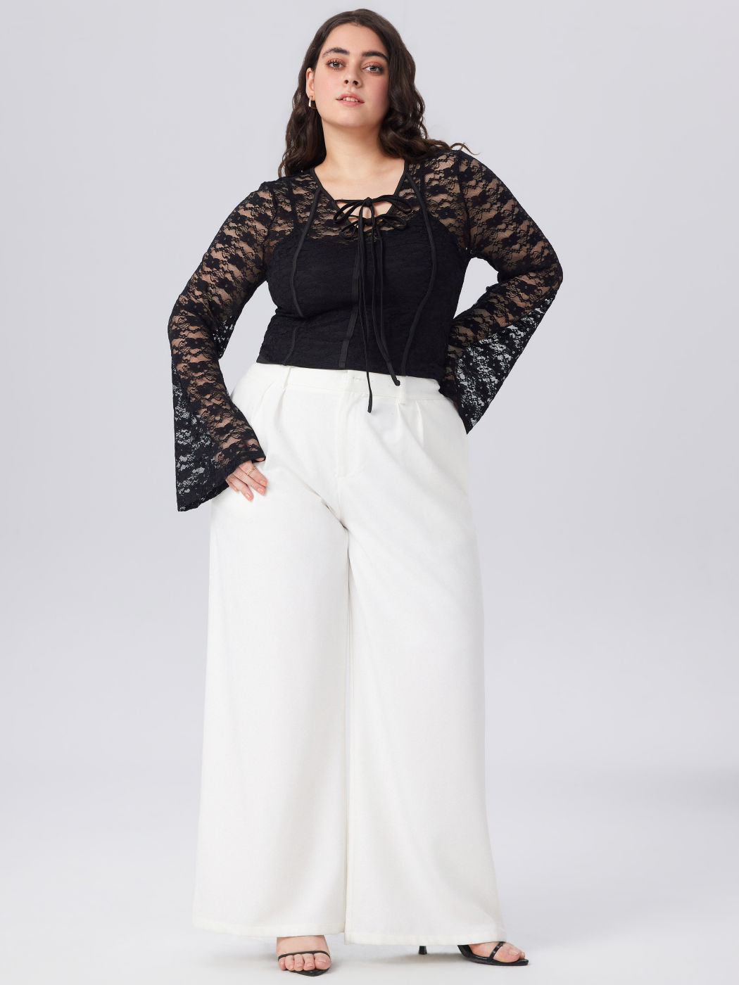 Floral Lace V-neck Top & Solid Cami Top Curve & Plus