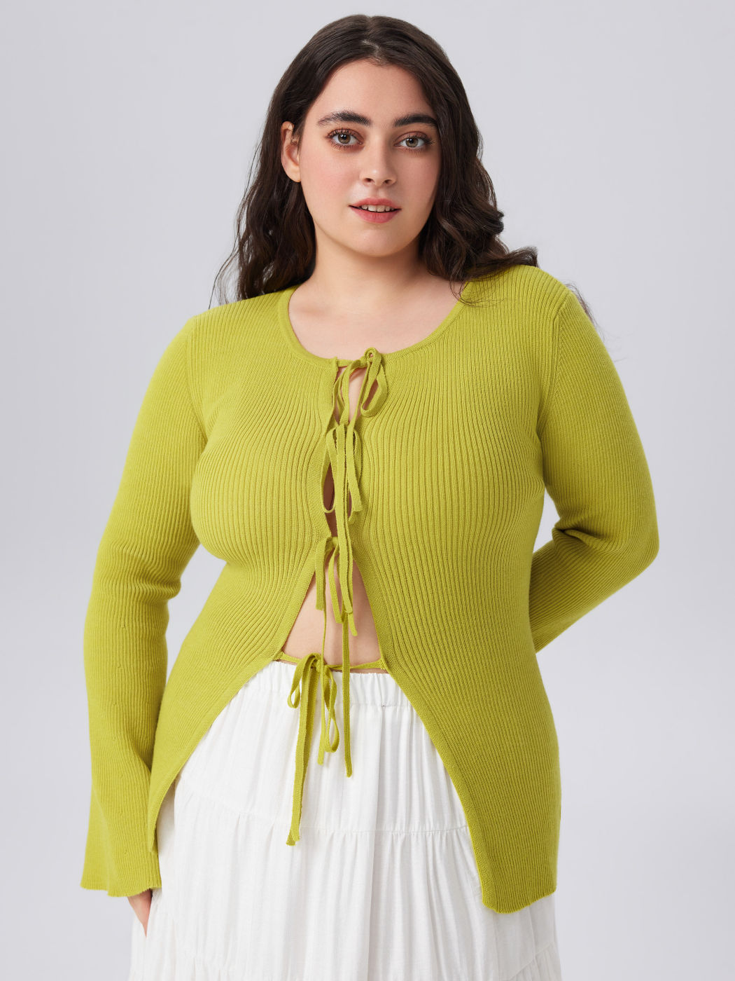 Top a manica lunga lavorato a maglia con scollo rotondo Curve & Plus