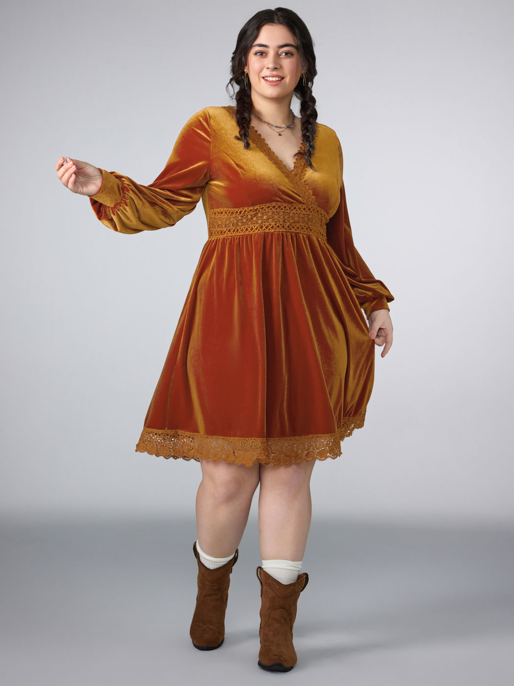 Velvet V-neck Lace Mini Dress Curve & Plus