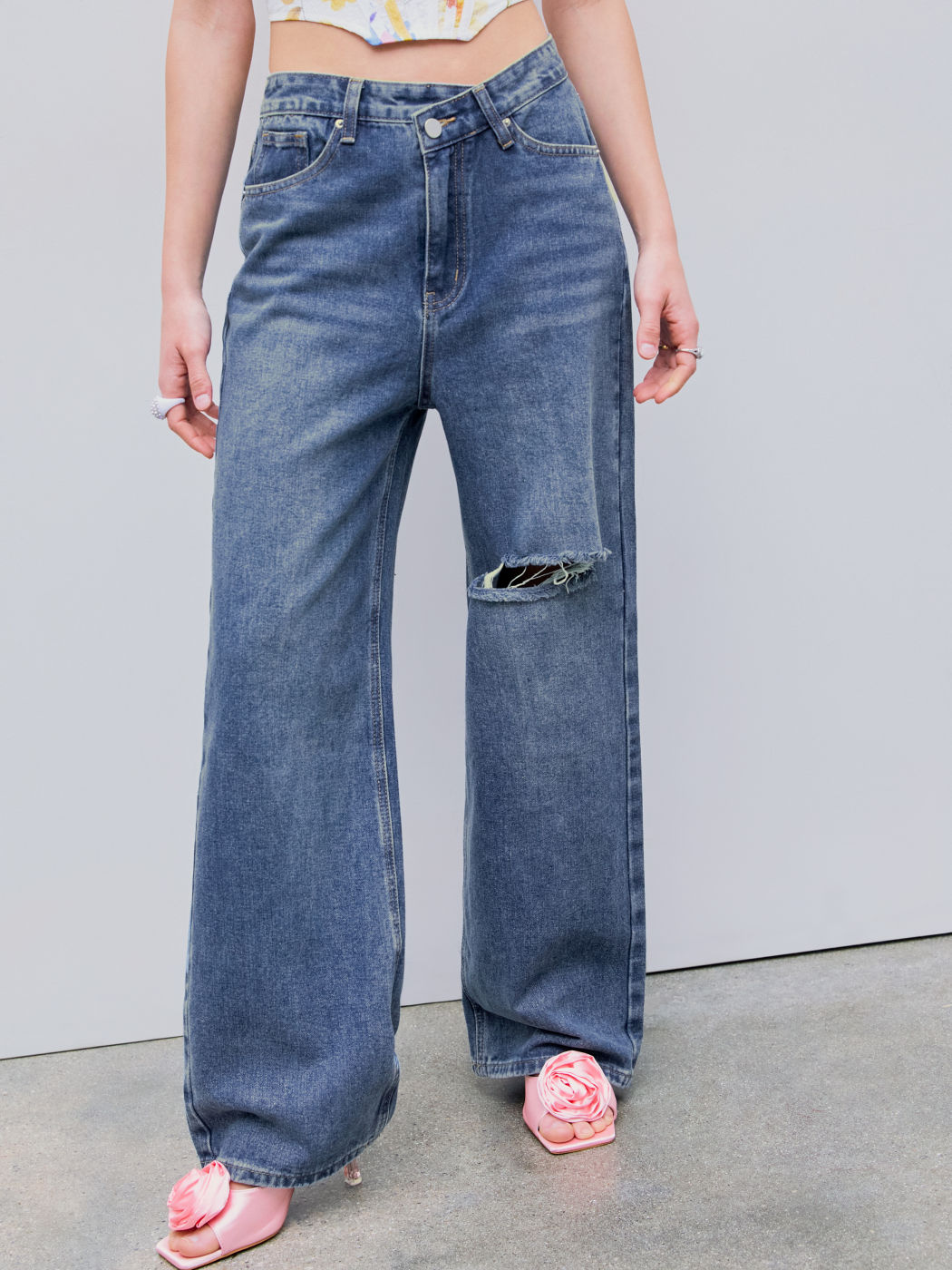 High Rise Ripped Straight Leg Jeans