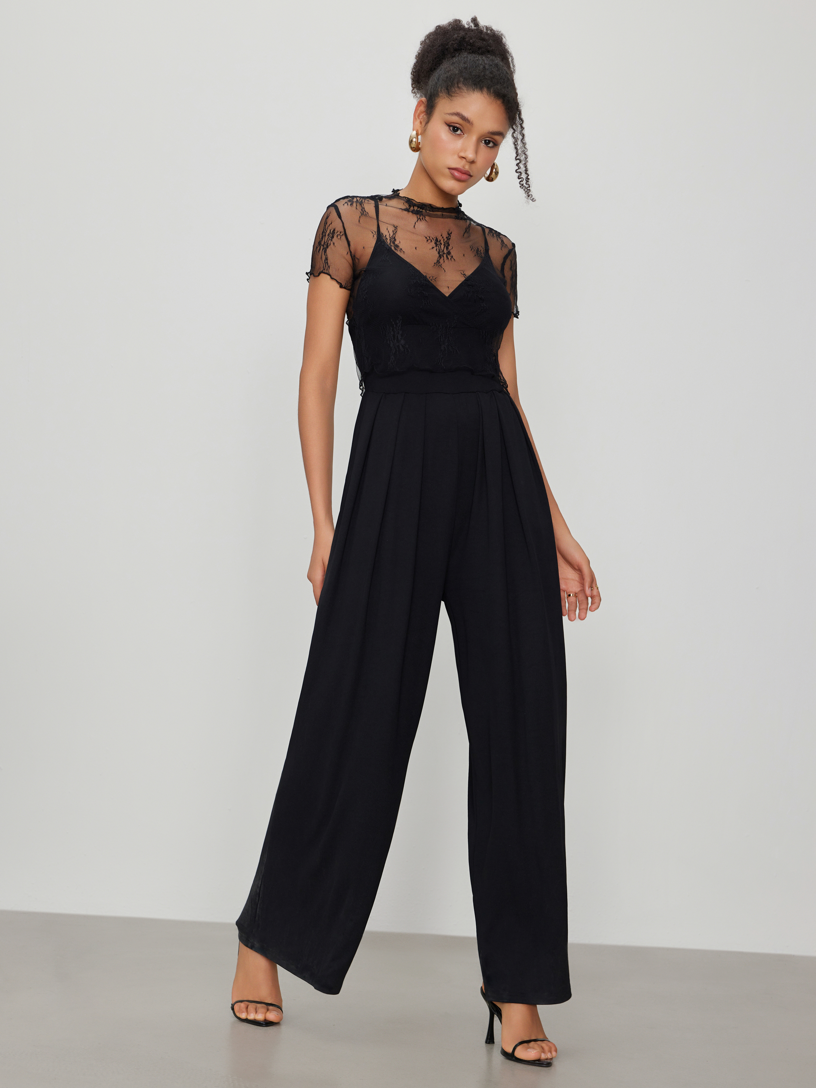LACE TOP SET ROMPERS　Мsize 7450729b-00ee-4ff0-a555-