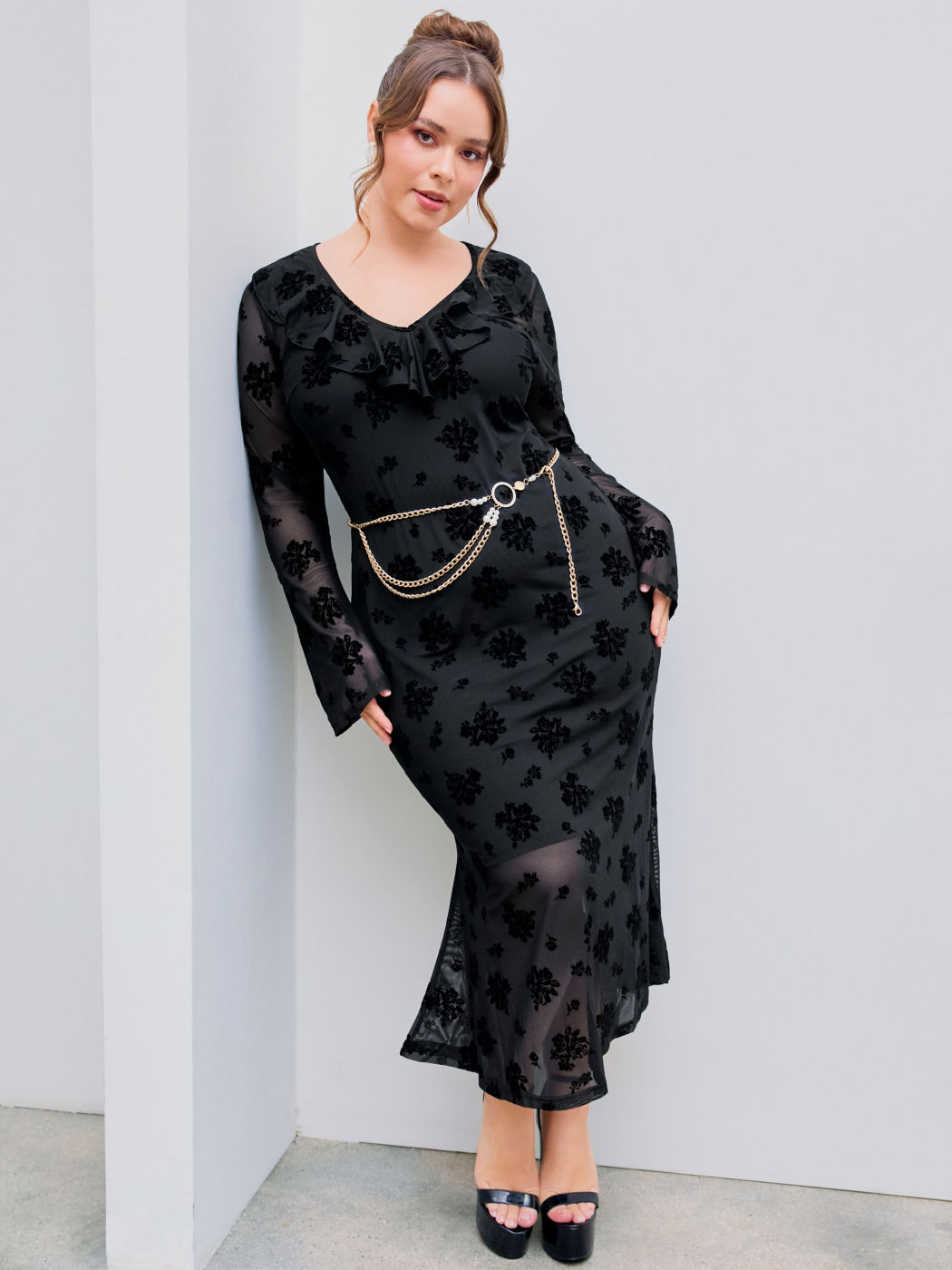 Mesh Sweetheart Rose Belted Maxi Dress  Curve & Plus