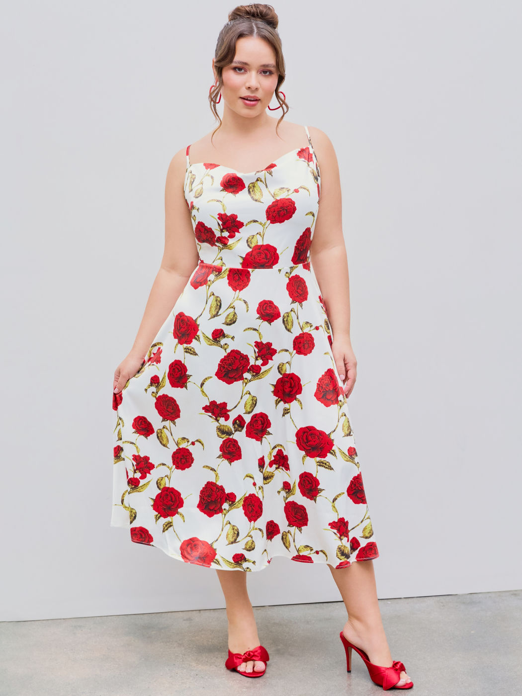  Blumiges Midikleid Kurve & Plus