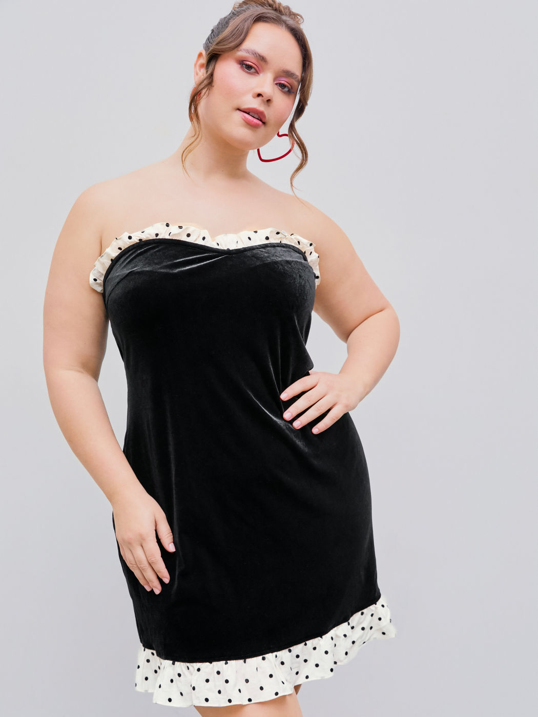 Velvet Solid Tube Ruffle Hem Mini Dress Curve & Plus