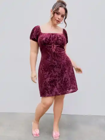 Mesh Square Neck Floral Mini Dress Curve & Plus