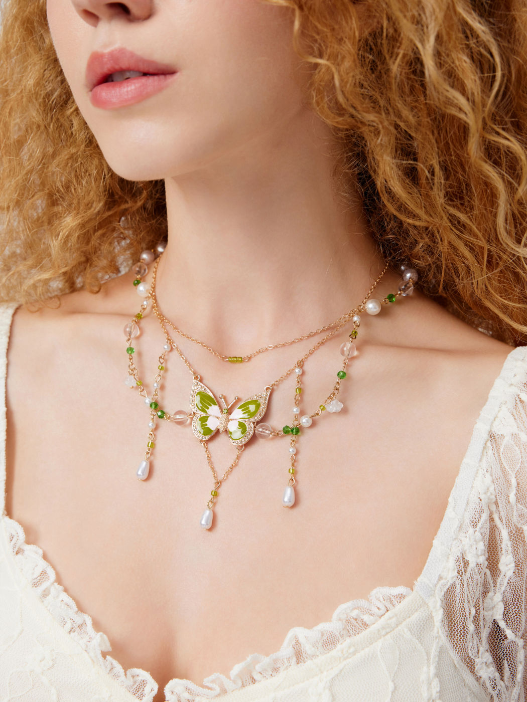 Butterfly & Faux Pearl Decor Layer Necklaces