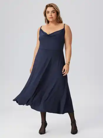Cowl Neck Solid Ruched Maxikleid Kurve & Plus