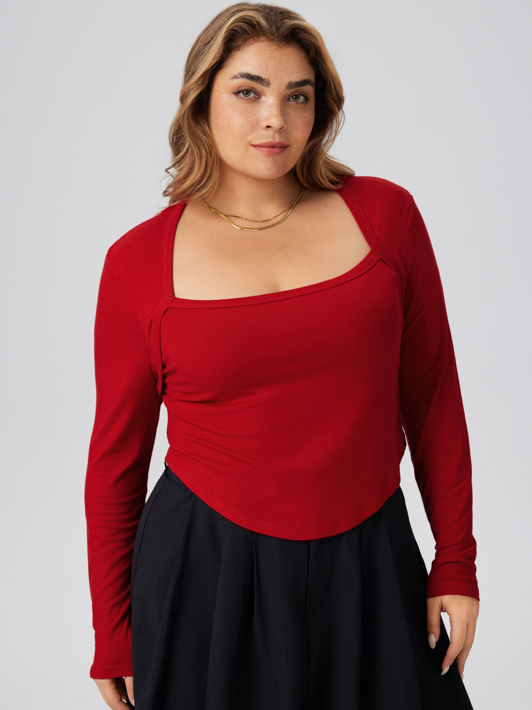 Top solido a maniche lunghe con scollo quadrato Curve & Plus