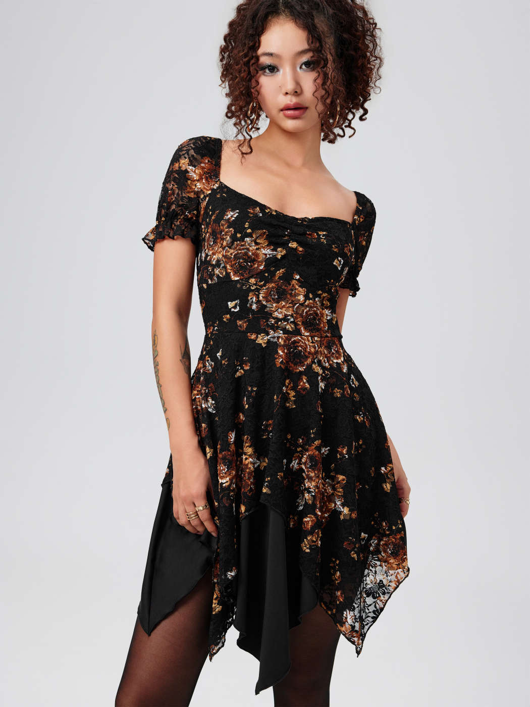 Elegant Floral Lace Dress - Cider