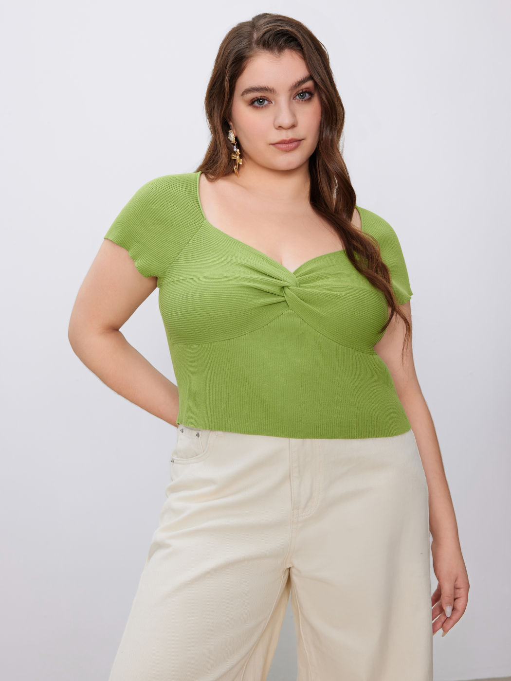 Knitted Sweetheart Twist Short Sleeve Crop Top Curve & Plus