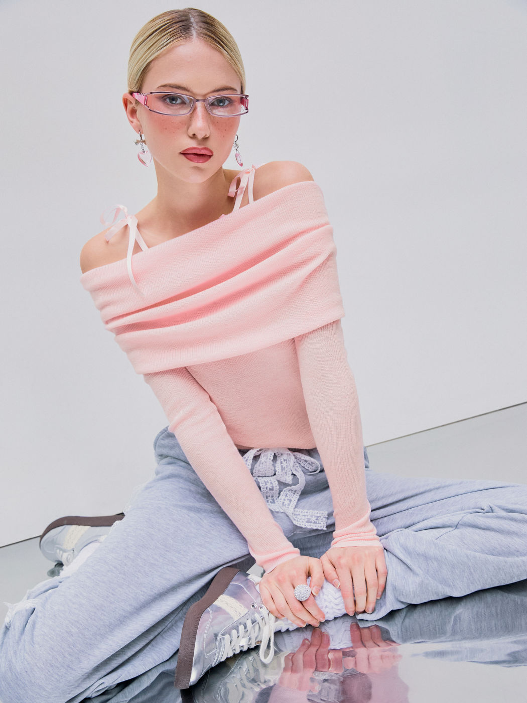 Strawberry Milk Knit Fabric Wool-Blend Off-shoulder Bowknot Knitted ...