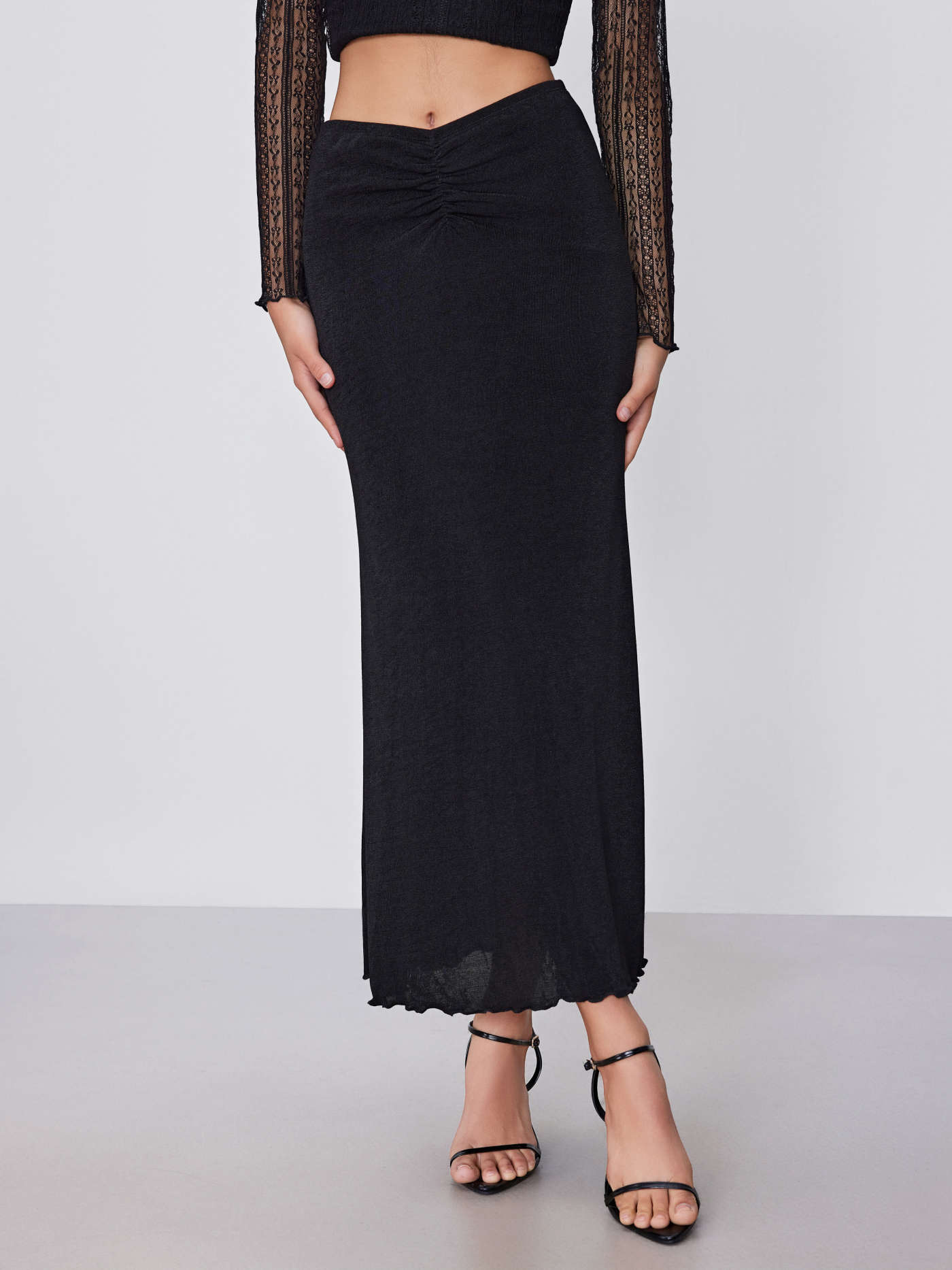 Solid Lettuce Hem Mermaid Maxi Skirt