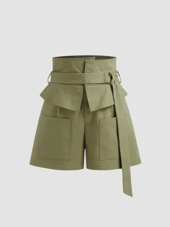 Pantaloncini solidi con bordo a balze con cintura