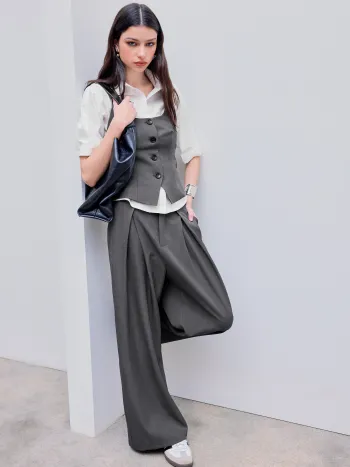 Mid Rise Pleated Wide Leg Trousers
