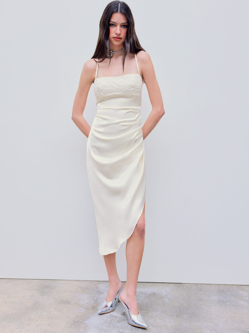 Floral Lace Ruched Midi Dress