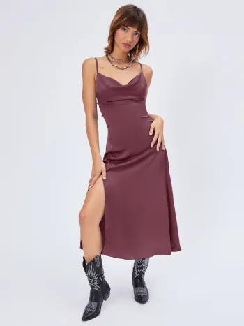 Einfarbiges Midi-Kleid mit Rundhalsausschnitt und Schlitz