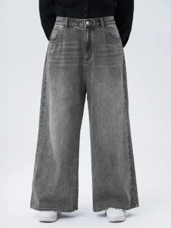 Einfarbige Jeans mit Taschen und lockerer Passform Kurve & Plus