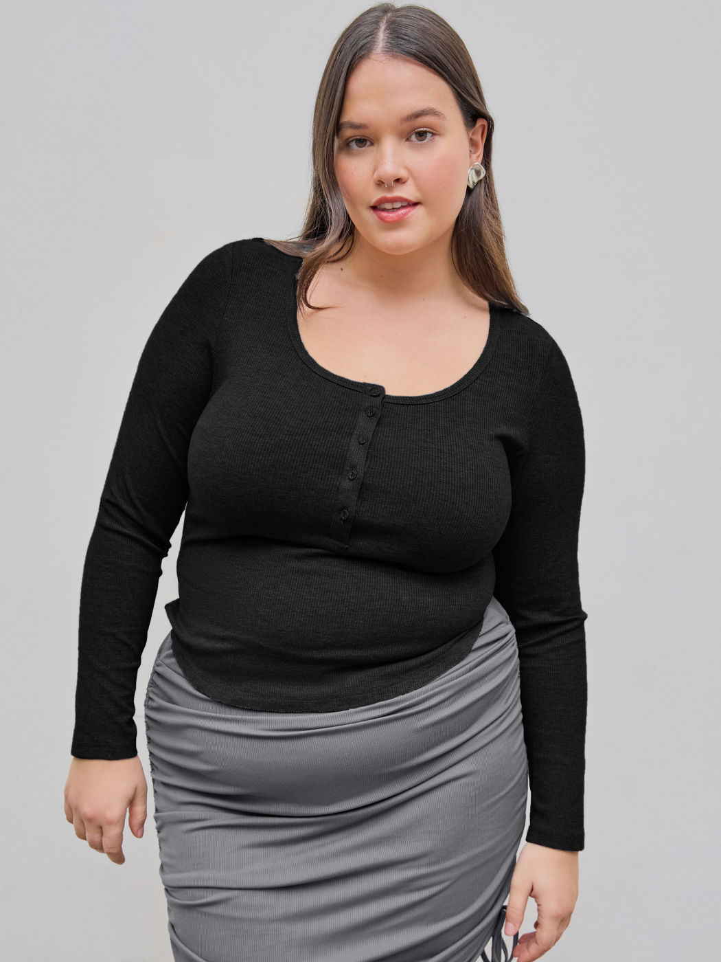 Solid Rib V-neck Long Sleeve Tee Curve & Plus
