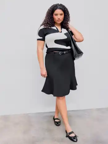 Woven Mid Rise Solid Midi Skirt With Belt Curve & Plus