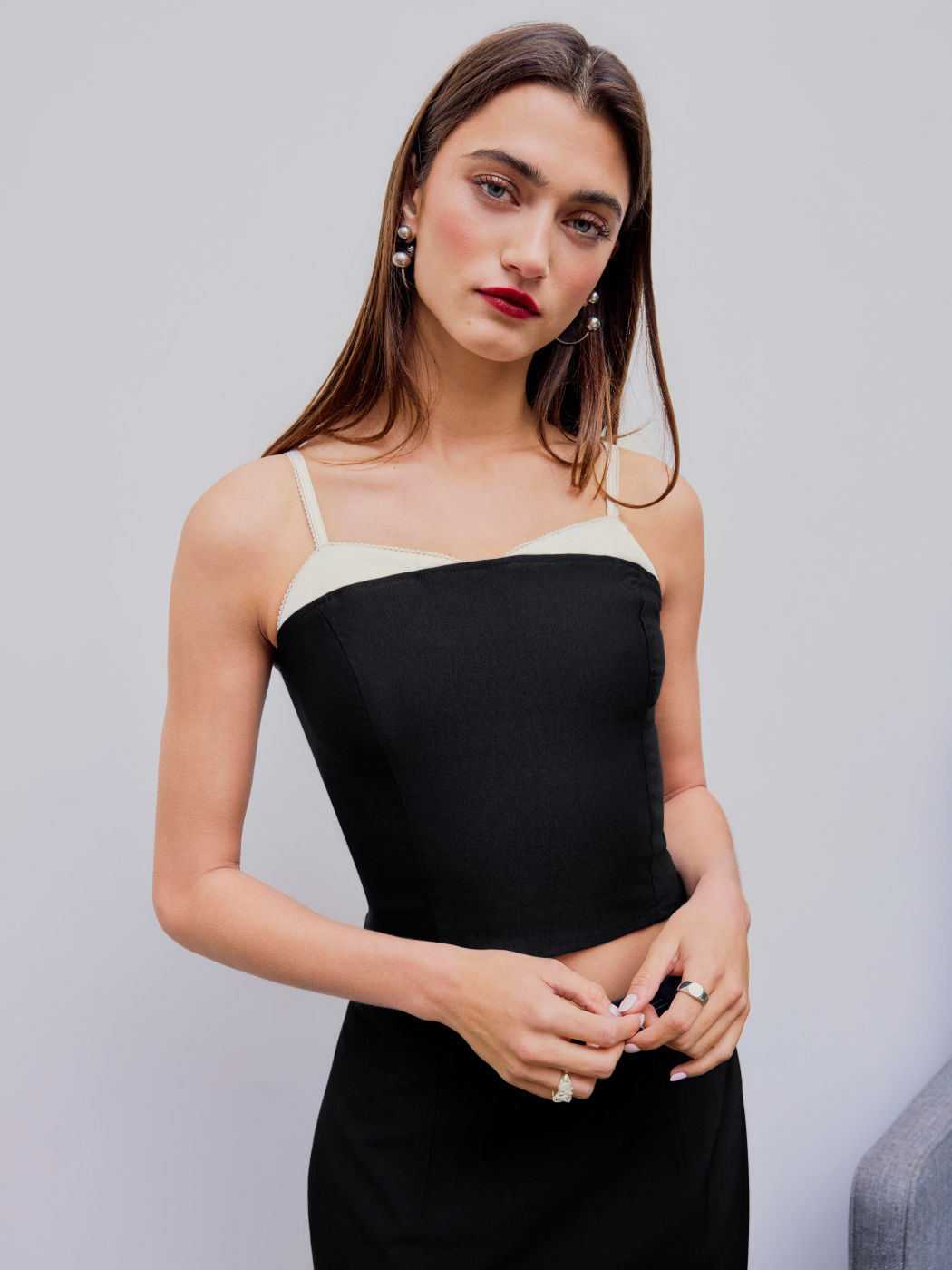 Crop Cami Top mit kontrastierenden Nähten und Flecken