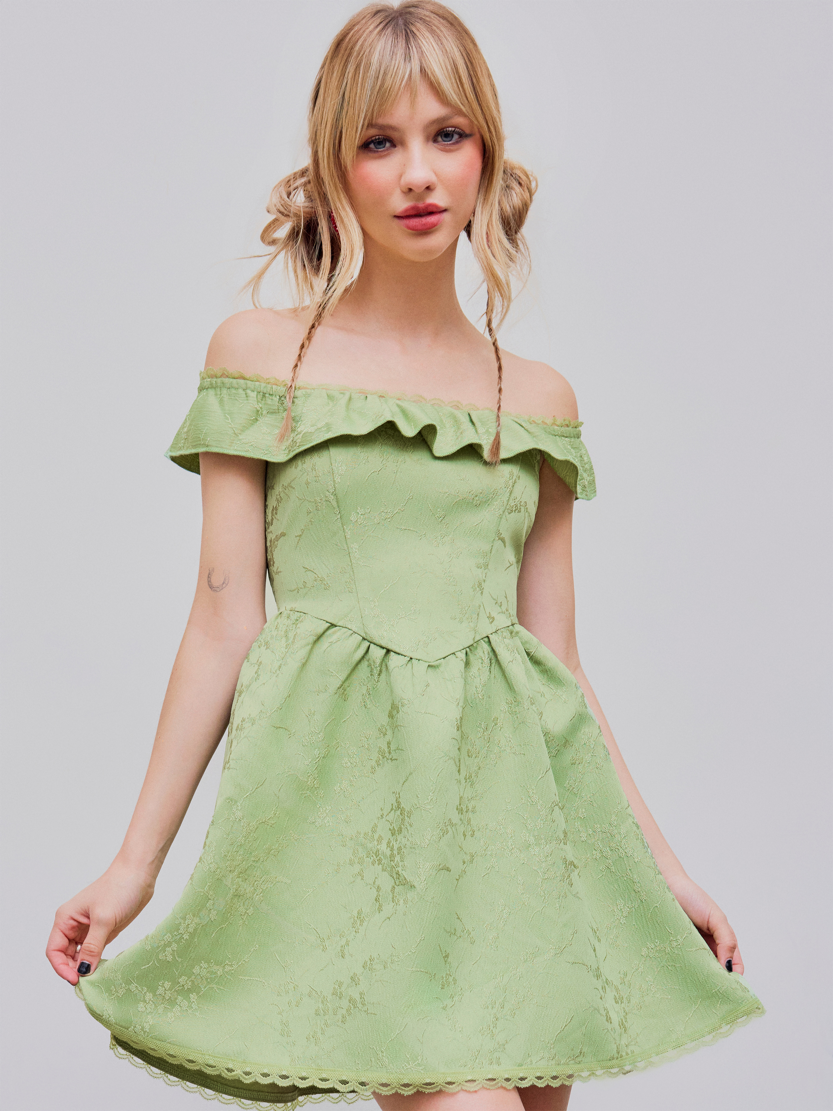 cider solid ruffle corset mini dress Buy Cider Black Solid Sweetheart Corset Lace Up Ruffle Mini Dress (XS)  Online
