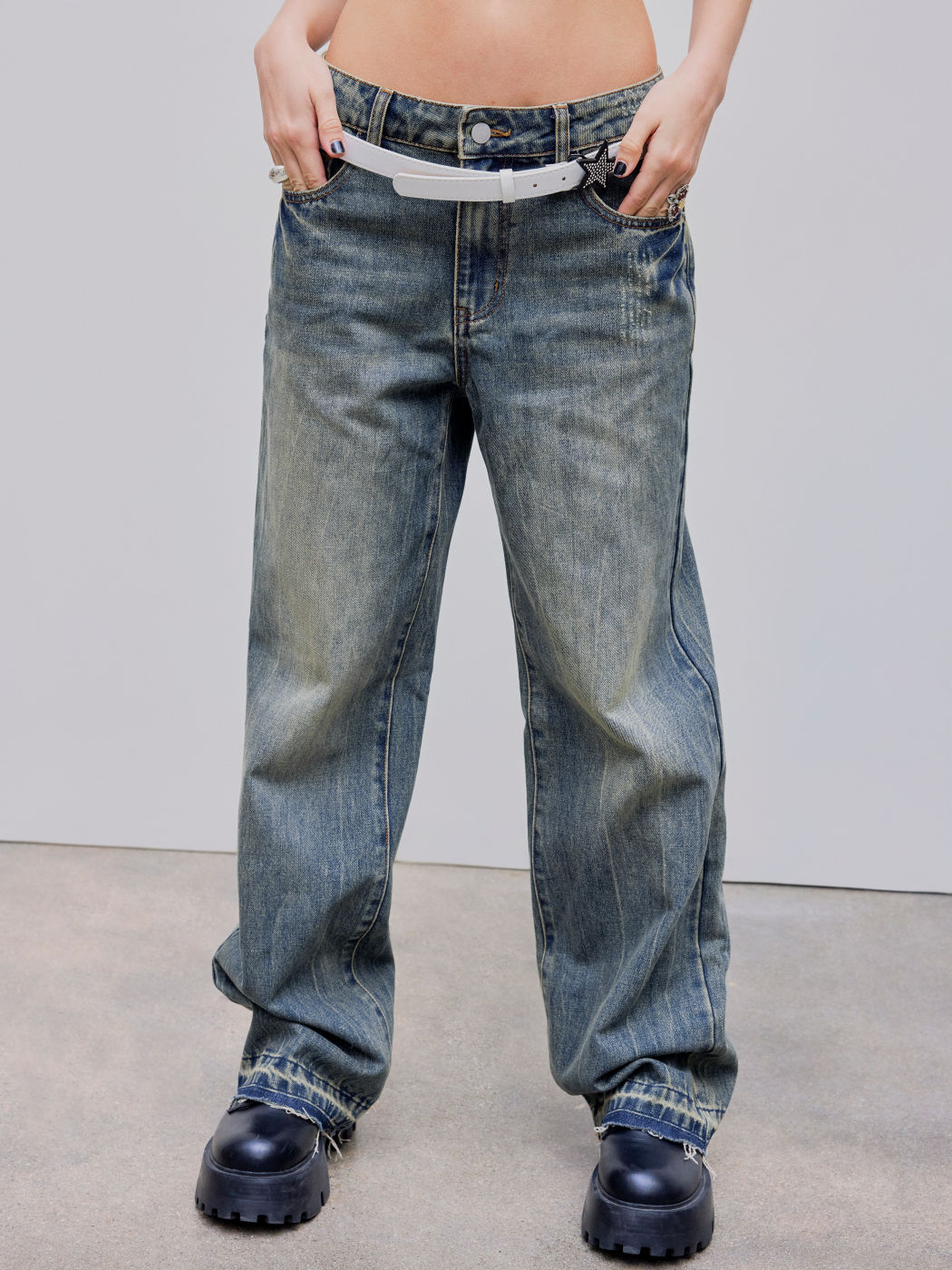 Cider Denim Mid Rise Washed Pocket Wide Leg Jeans