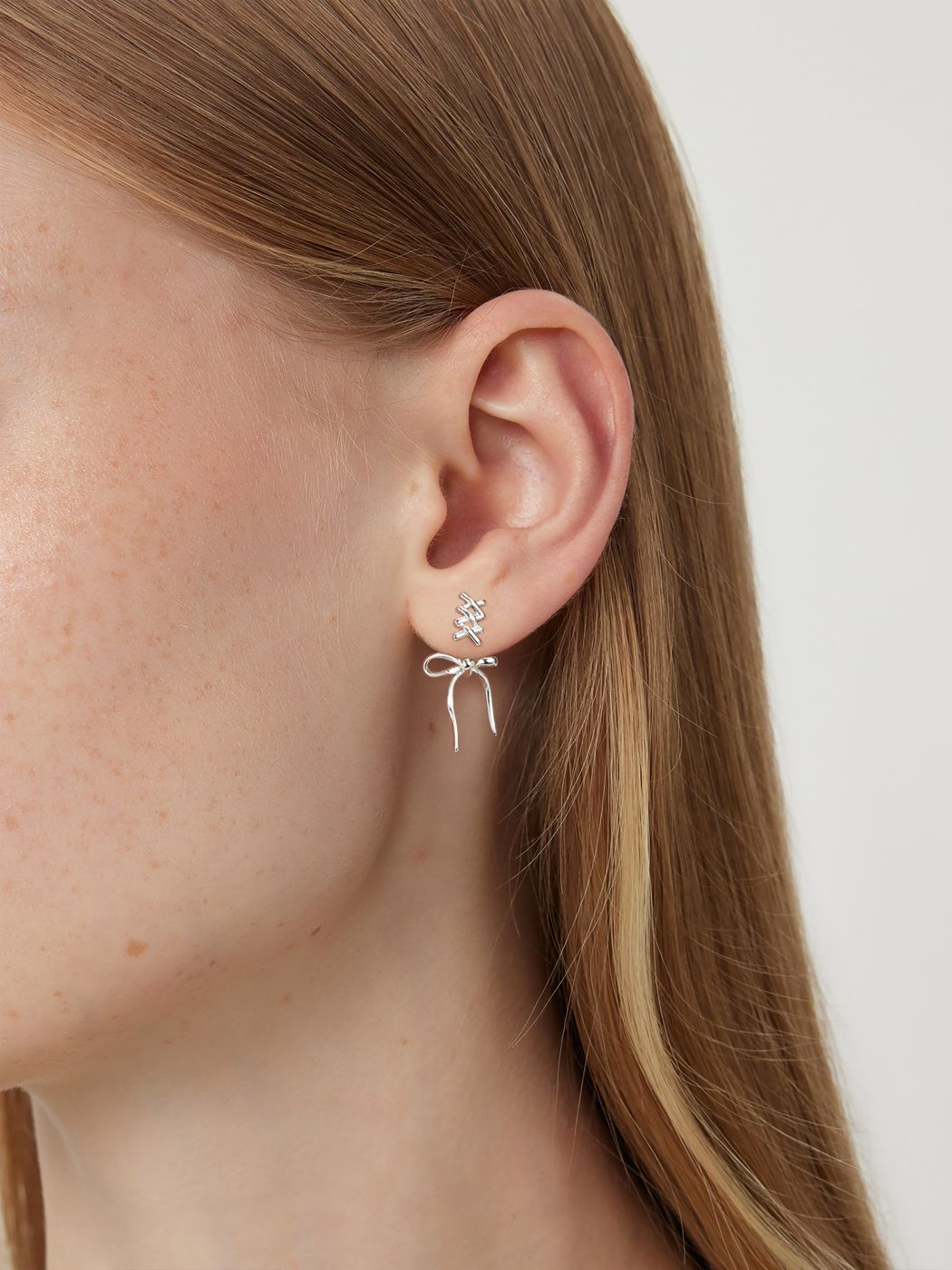 Drop Earrings With Pendant Bowtie