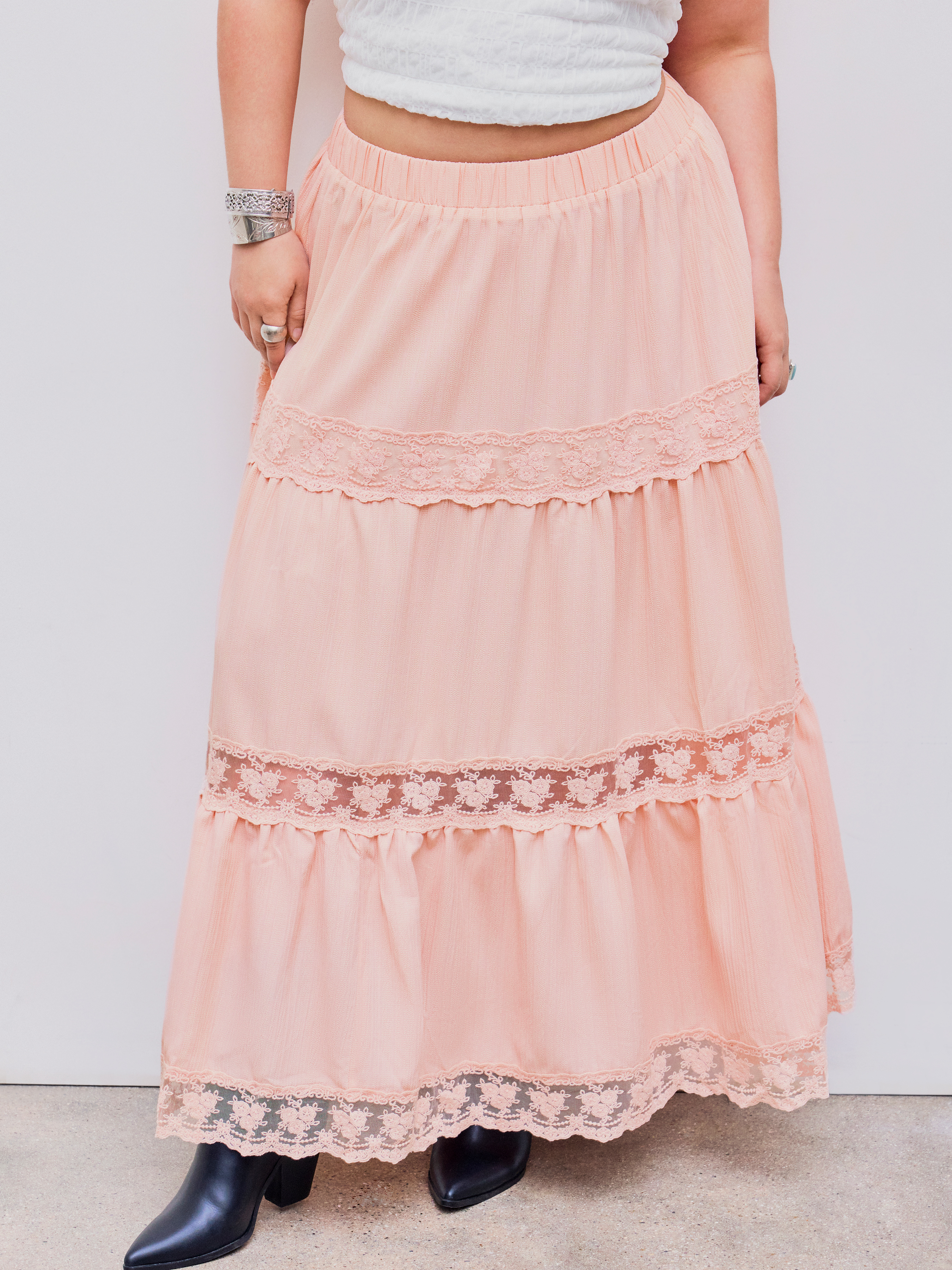 Woven Mid Rise Lace Trim Maxi Layered Skirt Curve & Plus For