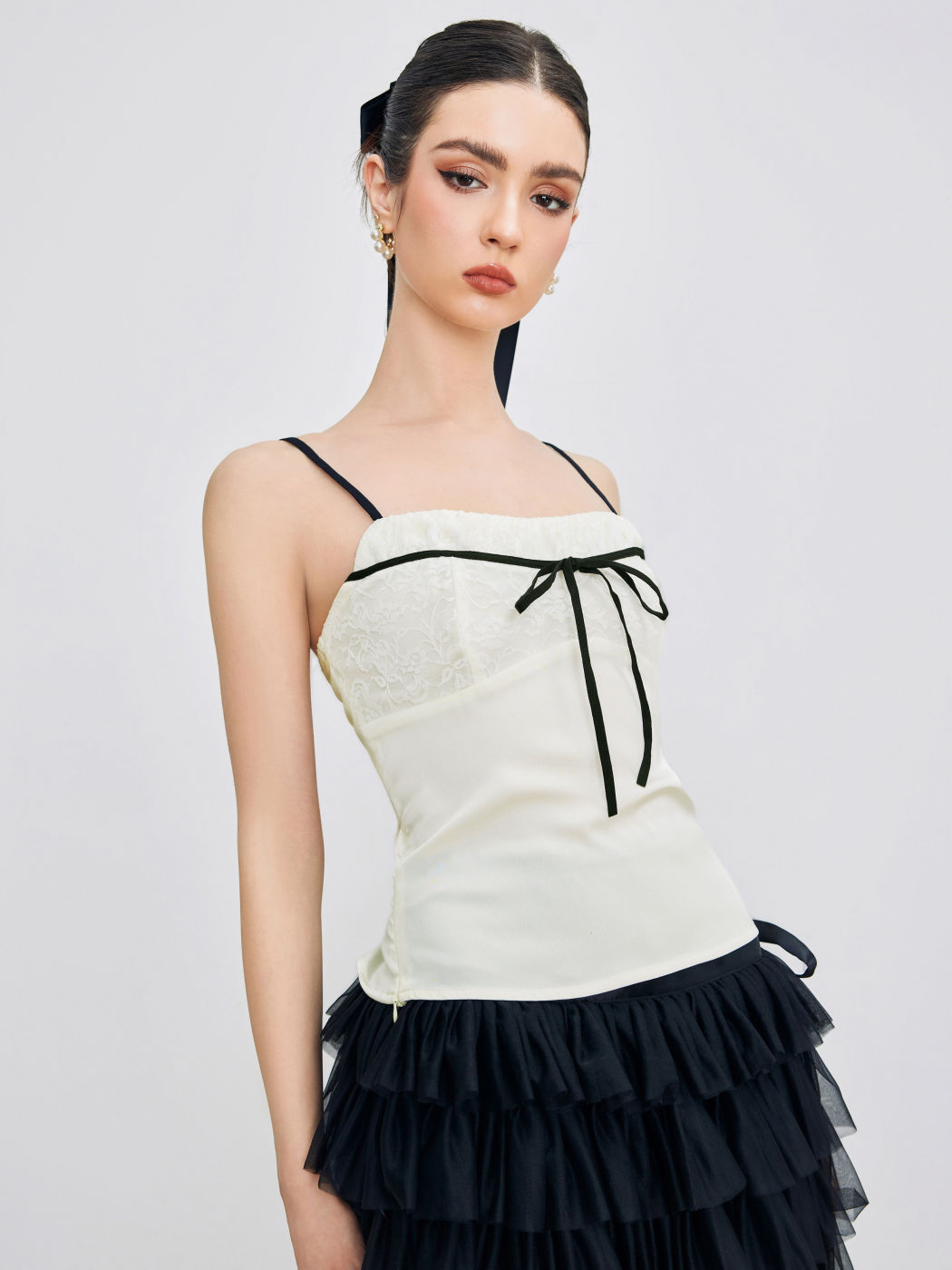 Satin Contrasting Binding Knotted Crop Cami Top