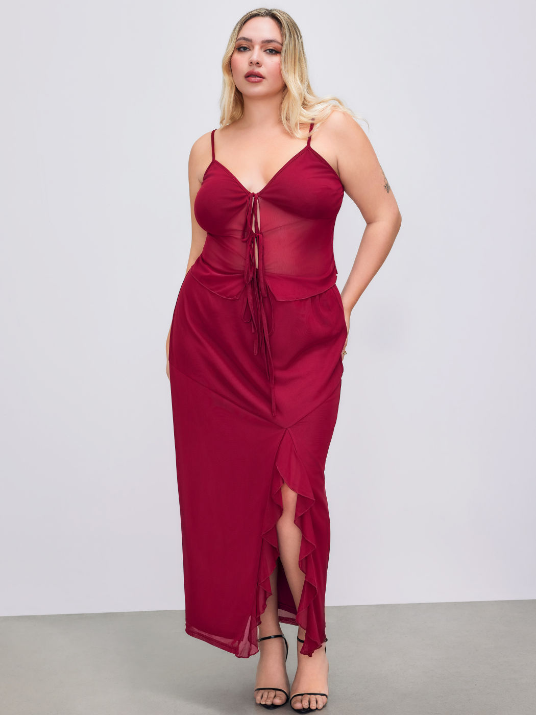 Mesh Sweetheart Top & Split Maxi Skirt Curve & Plus