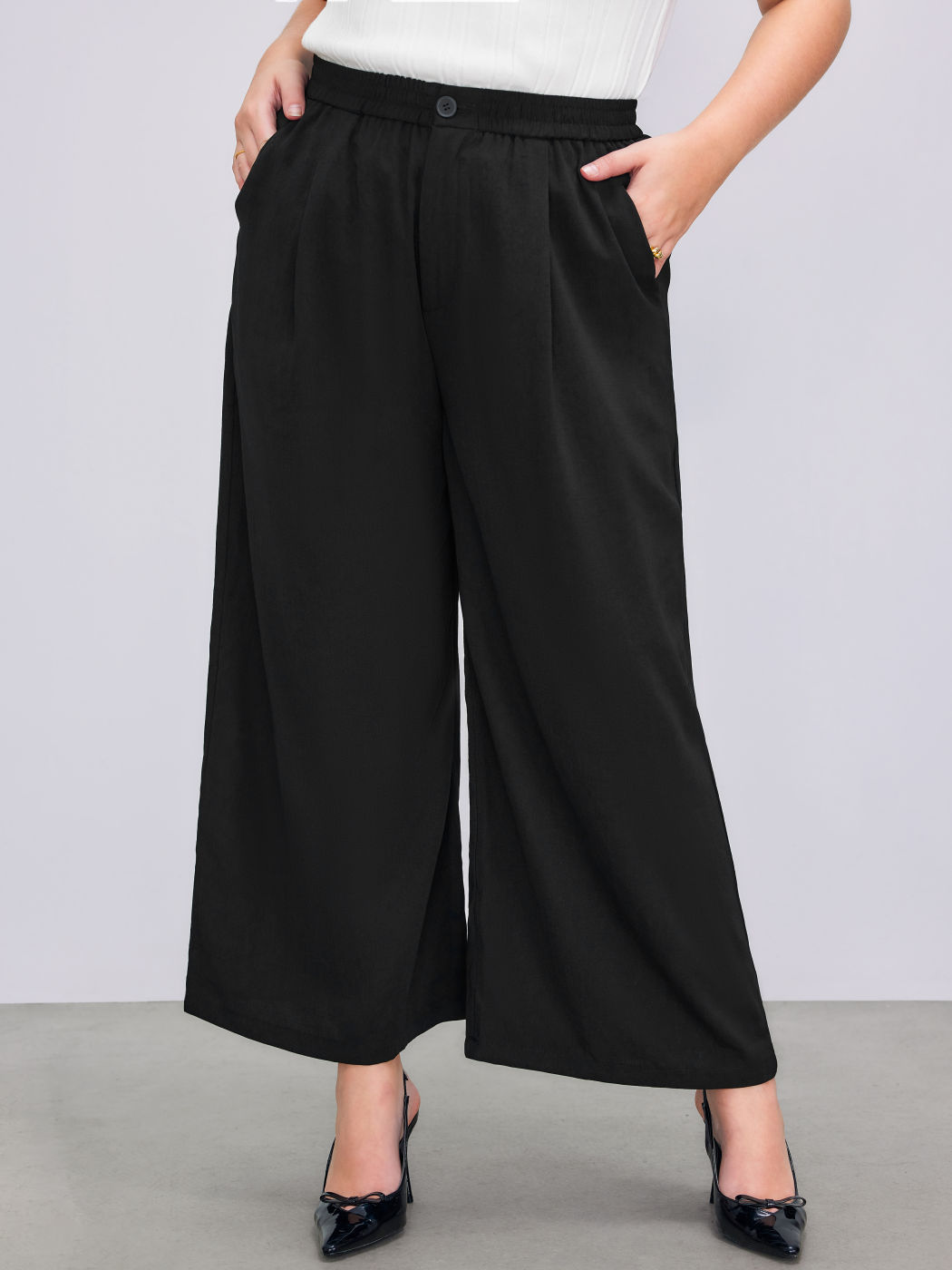 Solid High Waist Pleated Pocket Wide Leg Trousers Curve & Plus