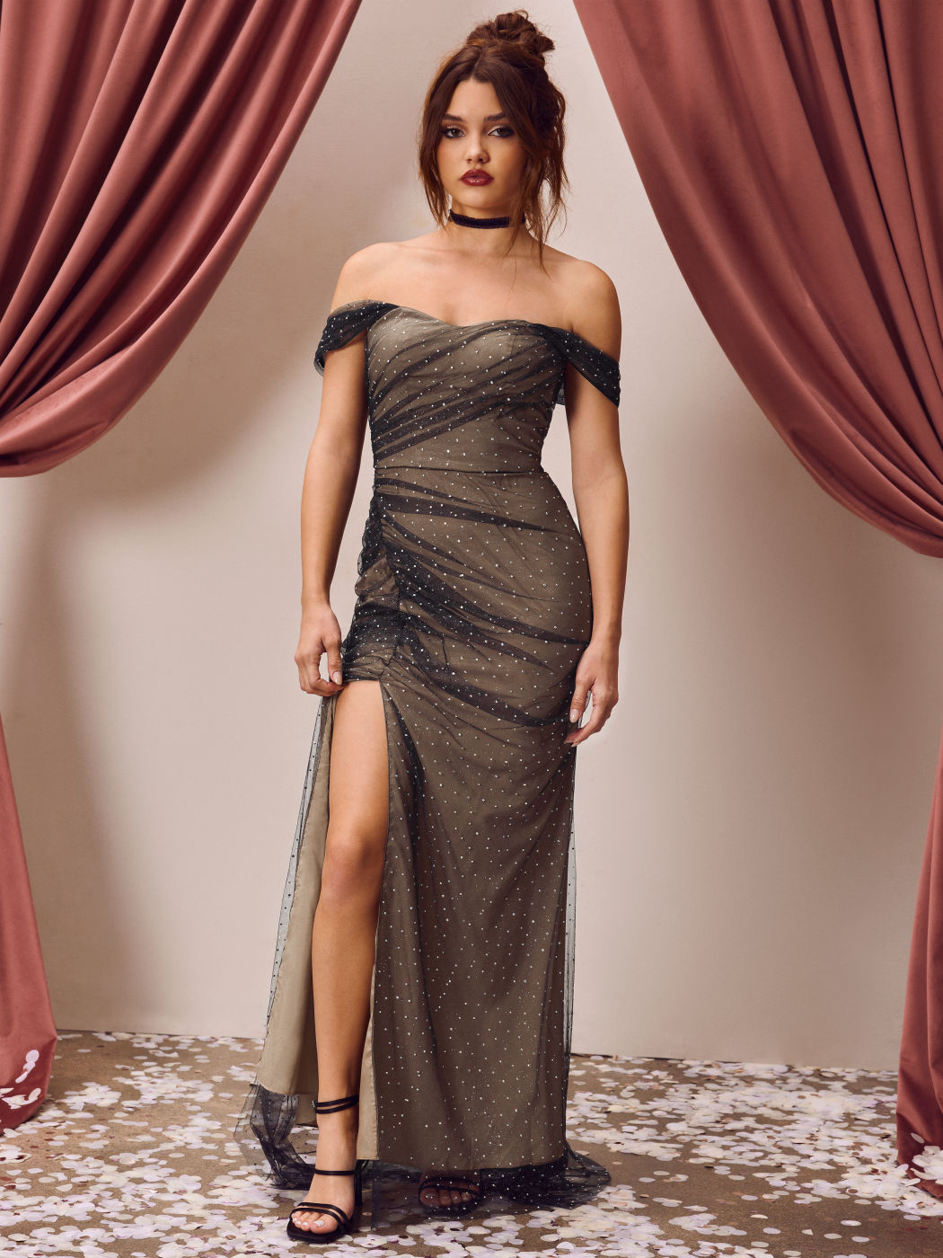 Mesh Off-shoulder Solid Rhinestone Rucned Split Maxi Dress