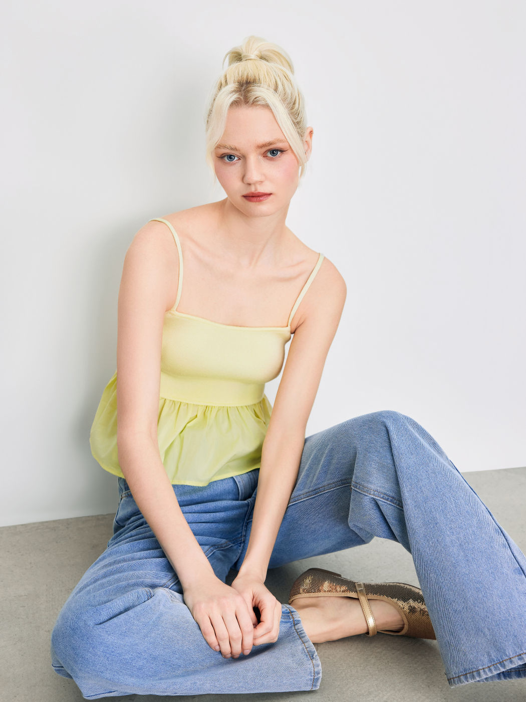 Knitted Square Neck Ruffle Hem Crop Cami Top