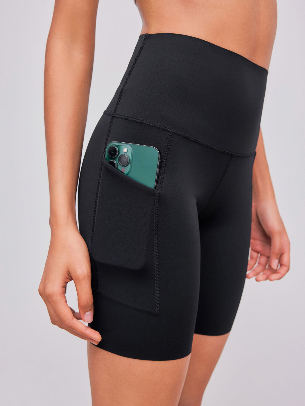 7" High Rise Pocket Biker Shorts 