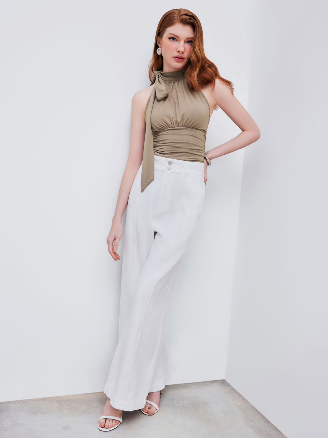 Stand Collar Solid Ruched Knotted Crop Top