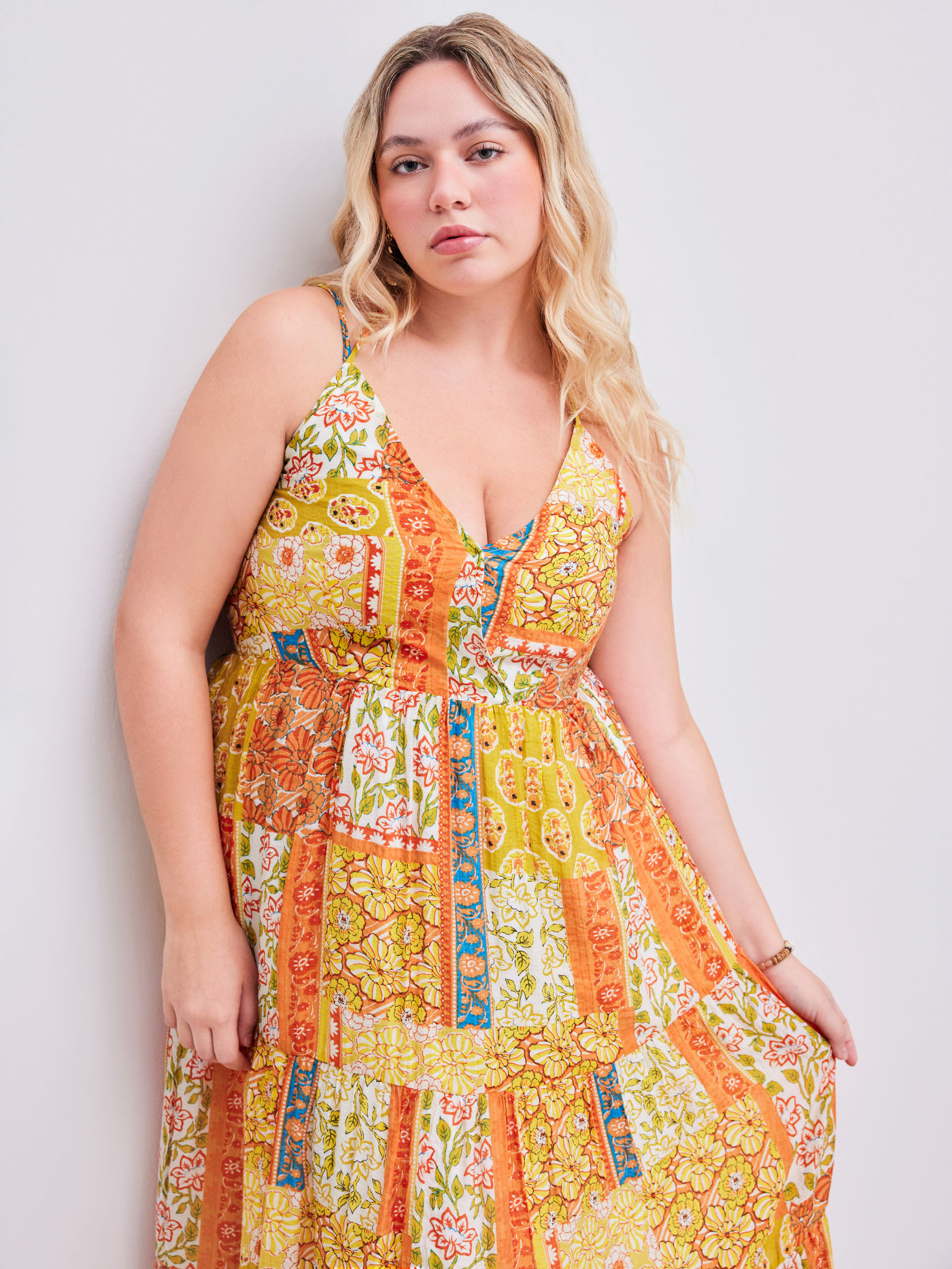 Gewebtes V-Ausschnitt Halter Aztec Maxikleid Kurve & Plus