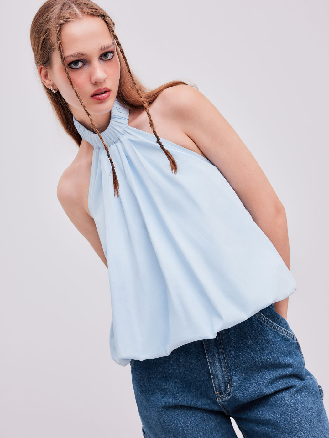 Woven Halter Bubble Hem Backless Top