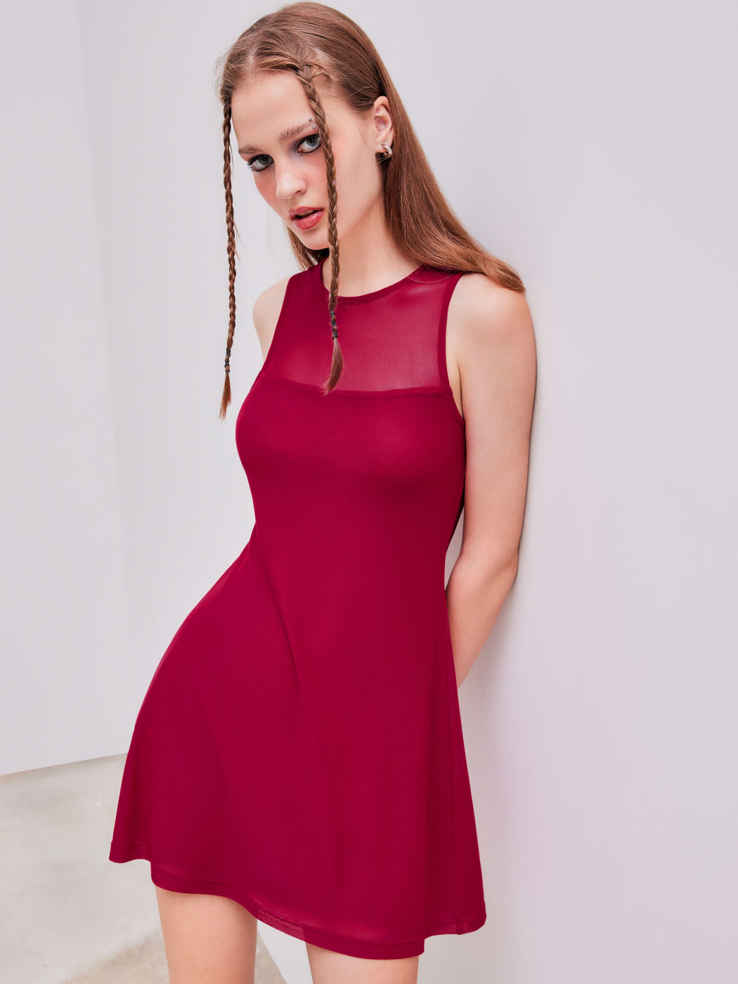  Mesh Rundhals Einfarbiges Minikleid