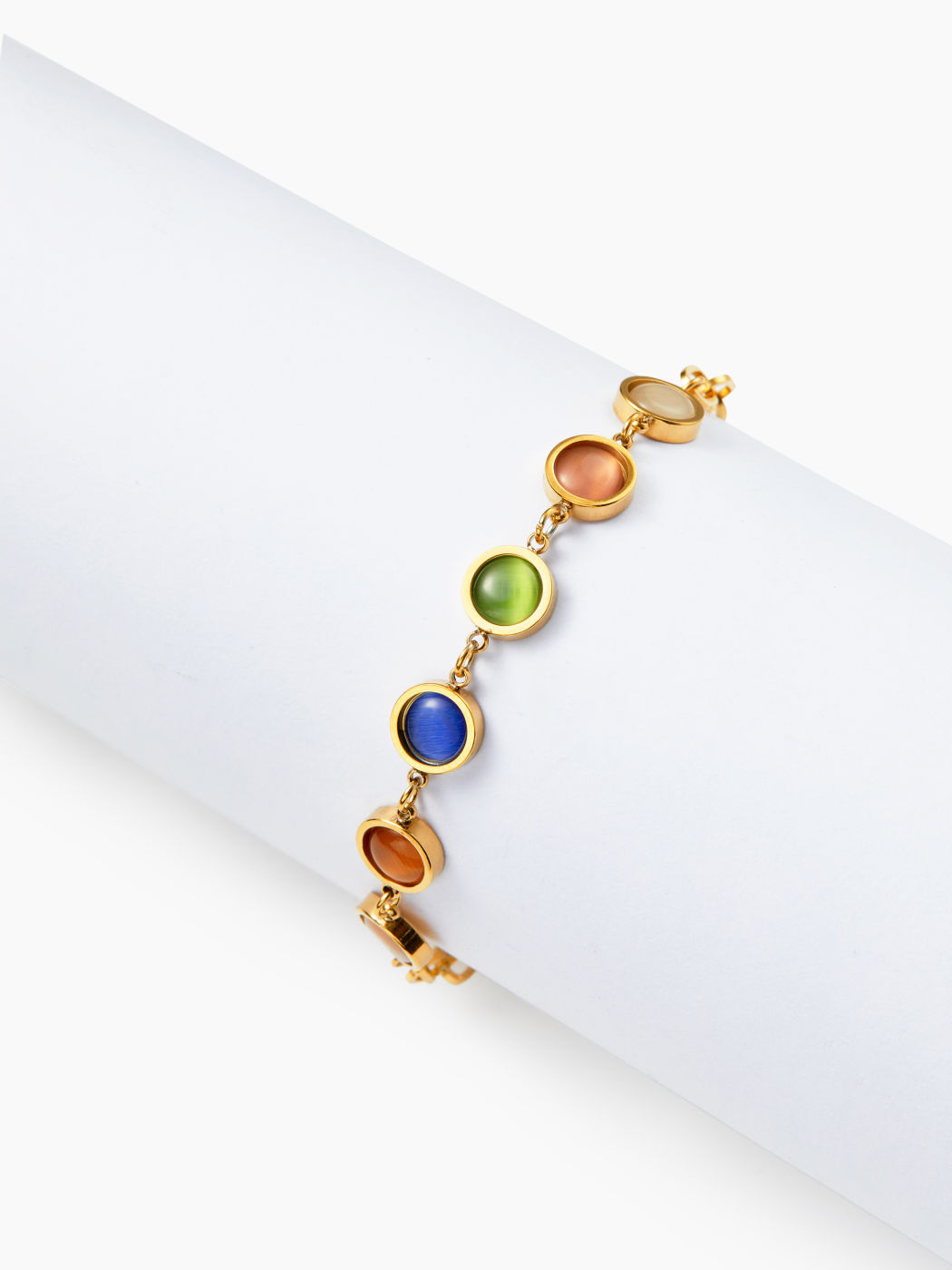 Edelstein-Charm-Armband